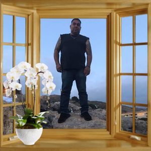 Meet your Posher, Javier